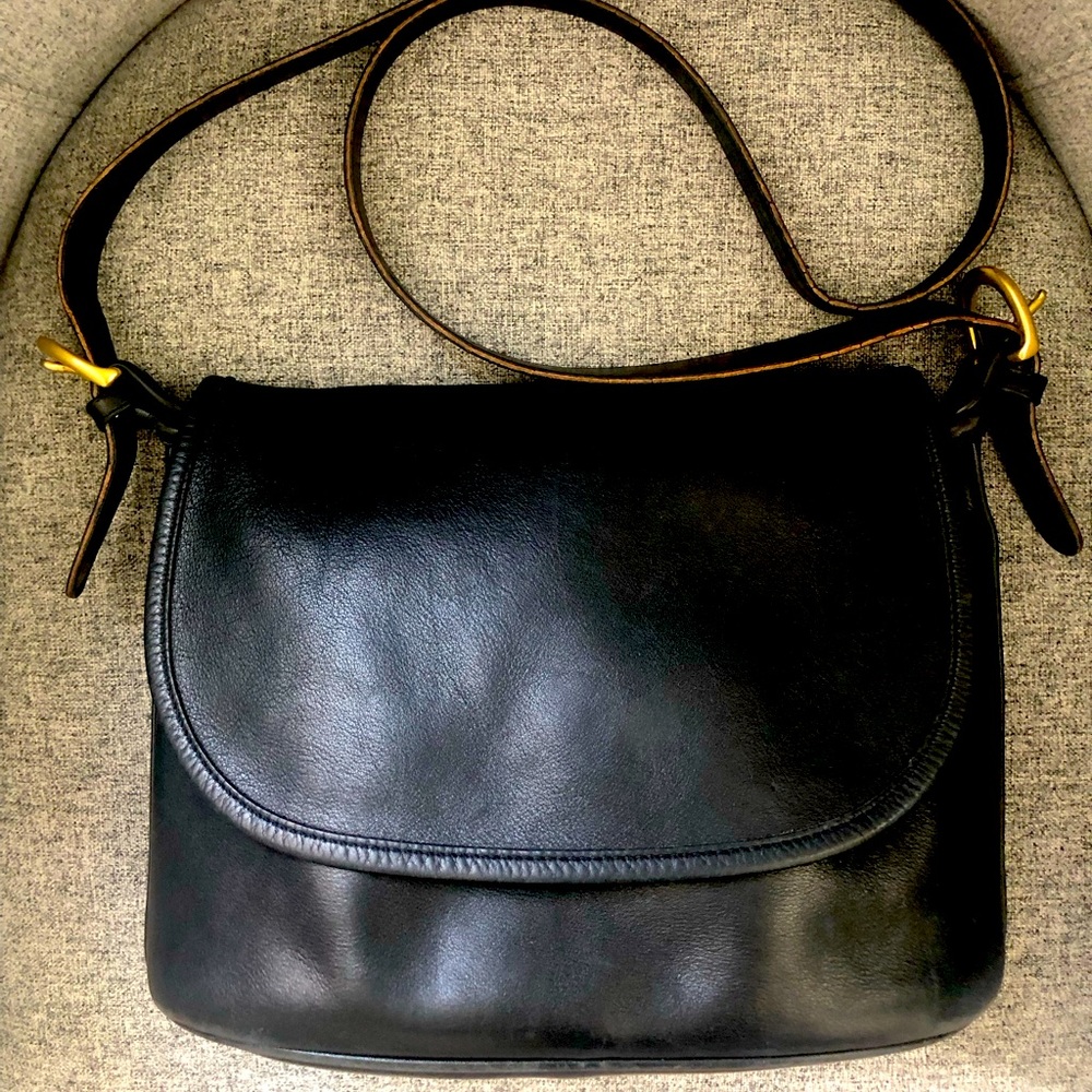 Vintage Coach Black Leather Crossbody Handbag